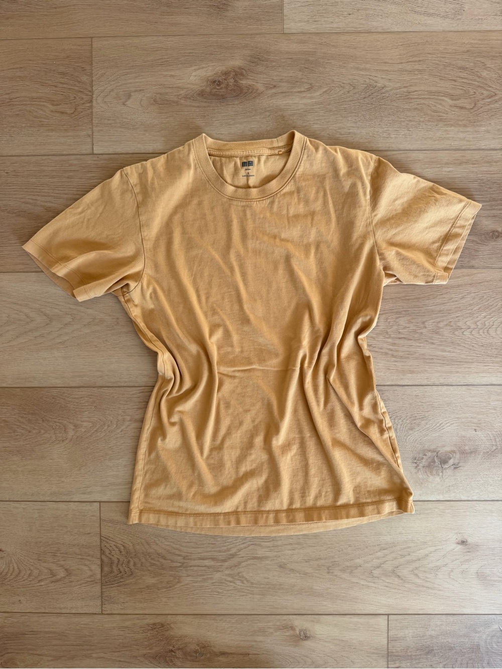 Uniqlo Women's Short Sleeve Crew Tee in Mustard Yellow